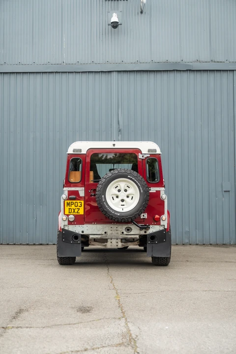 2003 Land Rover Defender 90 - Image 25 of 31