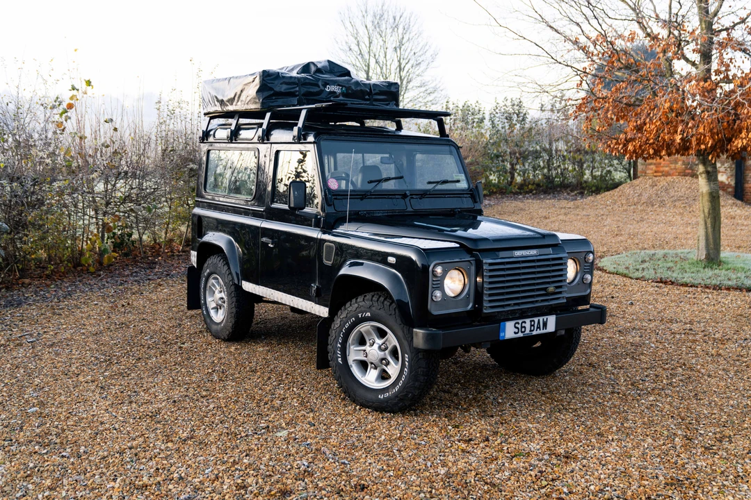 2003 Land Rover Defender 90 - Image 10 of 31