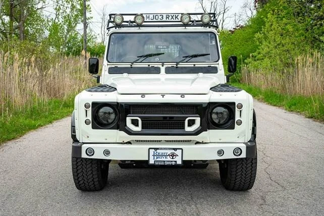 2003 Land Rover Defender 90 - Image 3 of 9