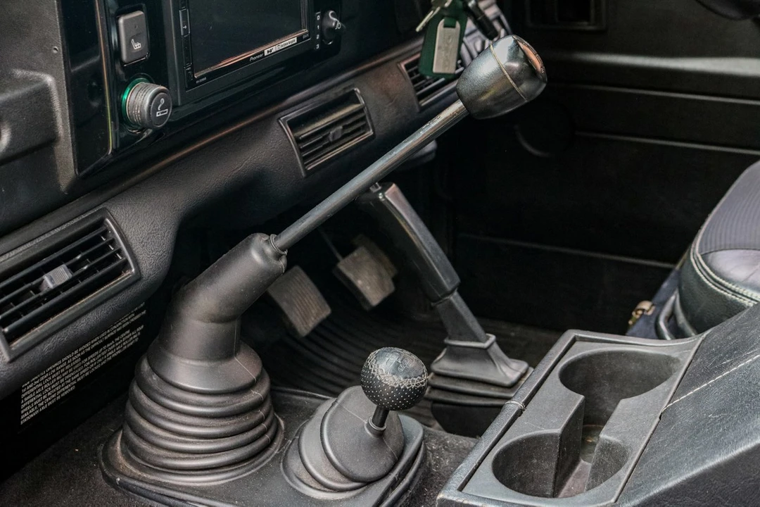 2003 Land Rover Defender 90 - Image 30 of 30