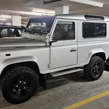 2003 Land Rover Defender 90