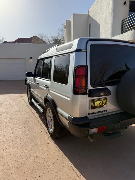 2003 Land Rover Discovery 2nd Gen - Image 4 of 19