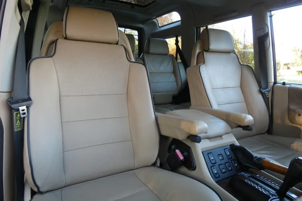2003 Land Rover Discovery 2nd Gen - Image 4 of 7