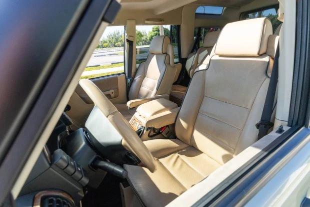 2003 Land Rover Discovery 2nd Gen - Image 4 of 8