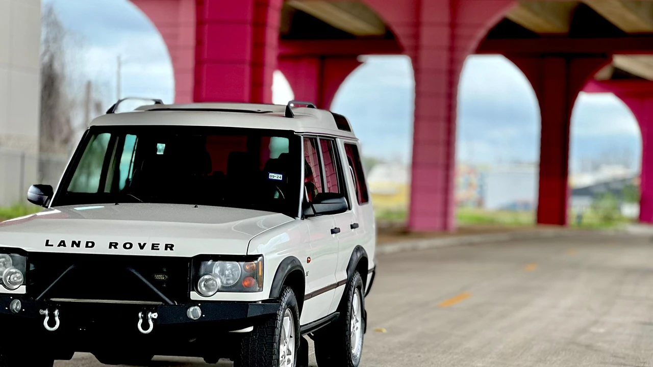 2003 Land Rover Discovery 2nd Gen - Image 21 of 31