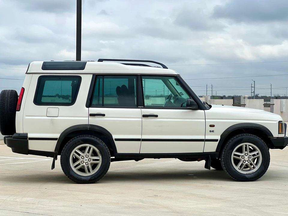 2003 Land Rover Discovery 2nd Gen - Image 17 of 31