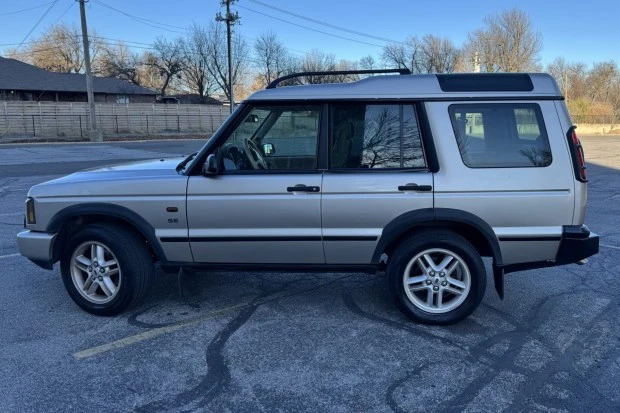 2003 Land Rover Discovery 2nd Gen - Image 3 of 7