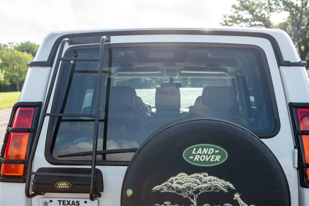 2003 Land Rover Discovery 2nd Gen - Image 21 of 31