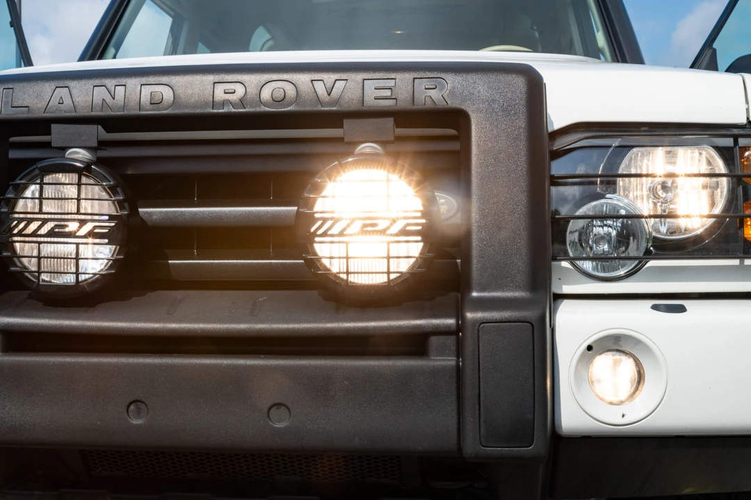 2003 Land Rover Discovery 2nd Gen - Image 13 of 31