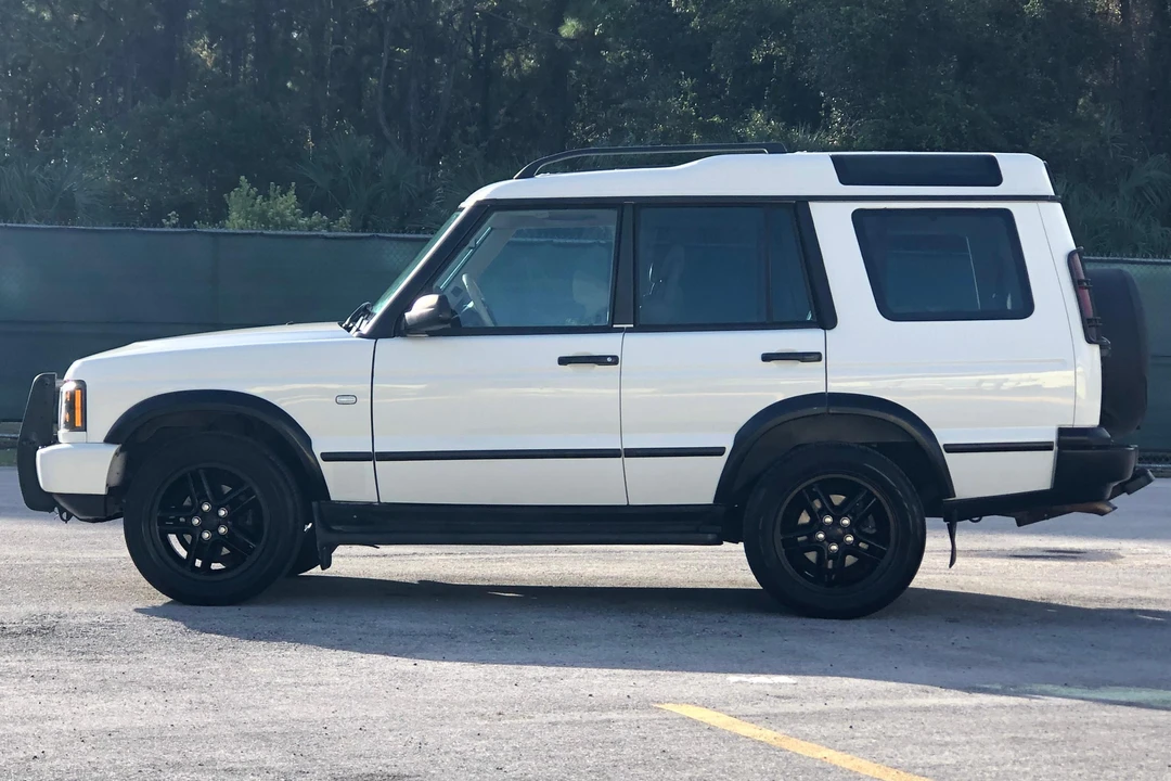 2003 Land Rover Discovery 2nd Gen - Image 3 of 31