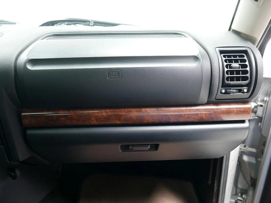 2003 Land Rover Discovery 2nd Gen - Image 19 of 21