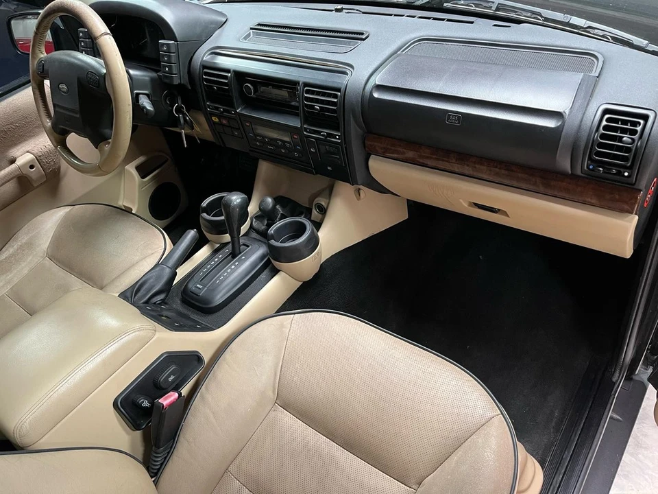 2003 Land Rover Discovery 2nd Gen - Image 10 of 21