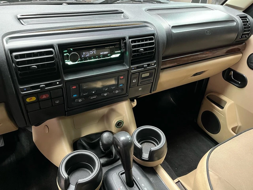 2003 Land Rover Discovery 2nd Gen - Image 17 of 21