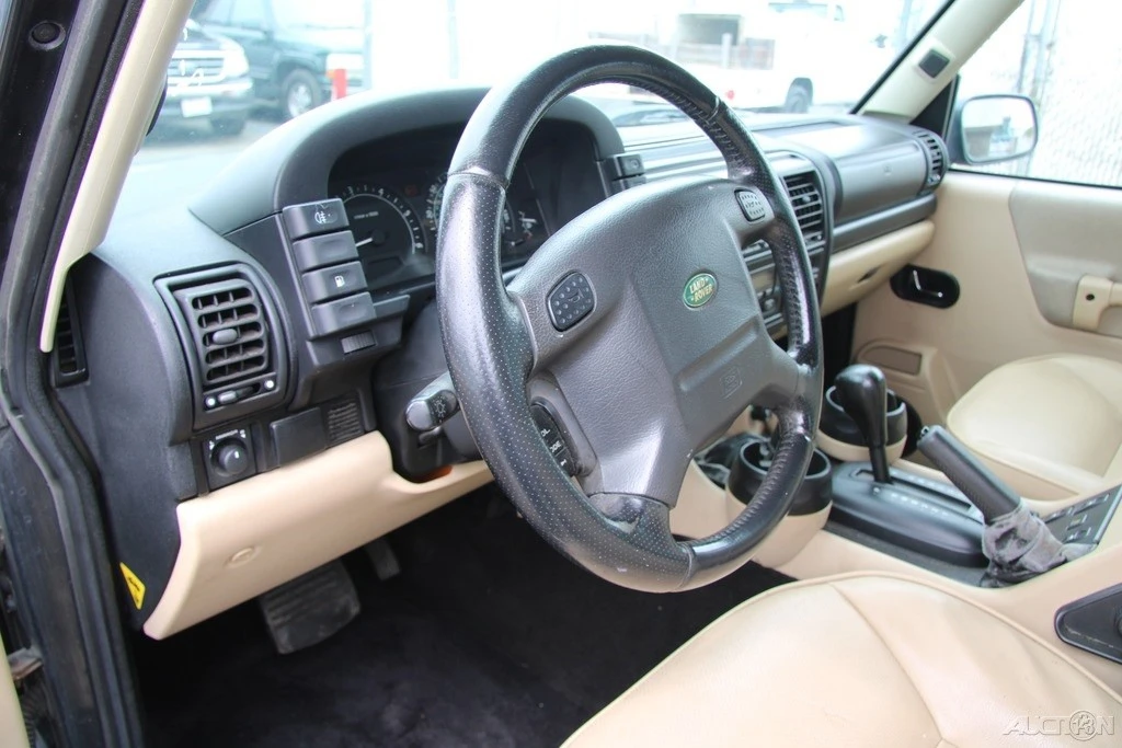 2003 Land Rover Discovery 2nd Gen - Image 16 of 21