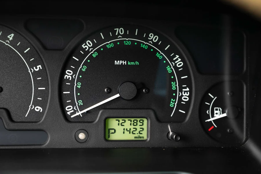2003 Land Rover Discovery 2nd Gen - Image 13 of 14