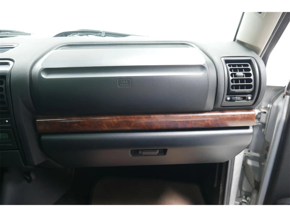 2003 Land Rover Discovery 2nd Gen - Image 19 of 31