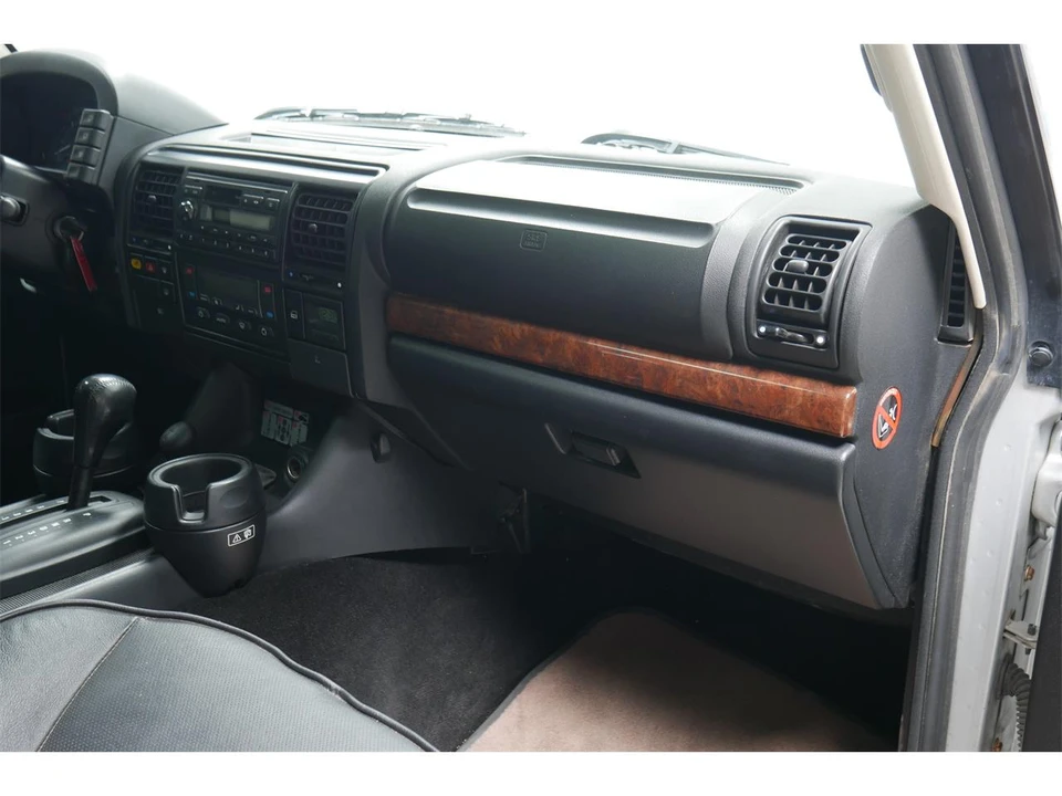 2003 Land Rover Discovery 2nd Gen - Image 20 of 31