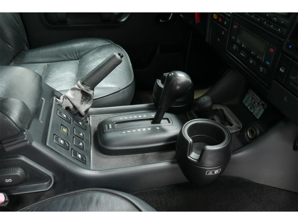 2003 Land Rover Discovery 2nd Gen - Image 13 of 31