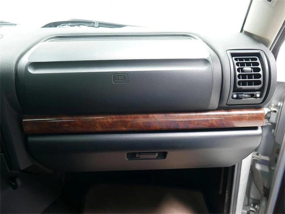 2003 Land Rover Discovery 2nd Gen - Image 19 of 31