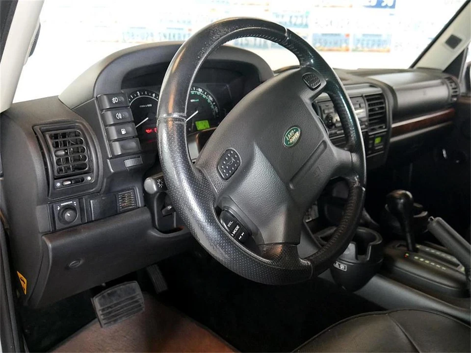 2003 Land Rover Discovery 2nd Gen - Image 12 of 31
