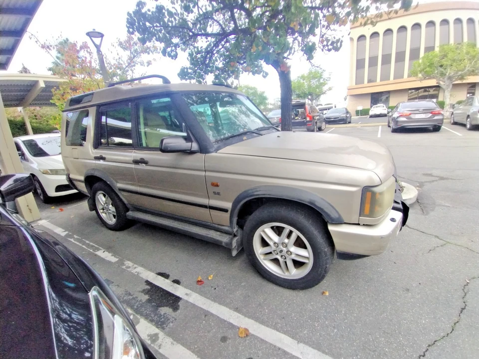 2003 Land Rover Discovery 2nd Gen - Image 3 of 20