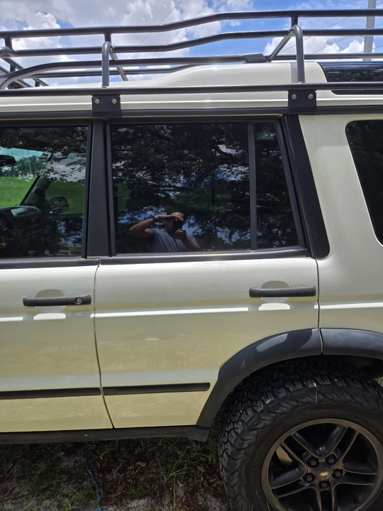 2003 Land Rover Discovery 2nd Gen - Image 17 of 21