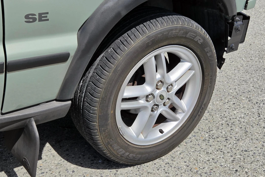 2003 Land Rover Discovery 2nd Gen - Image 31 of 31