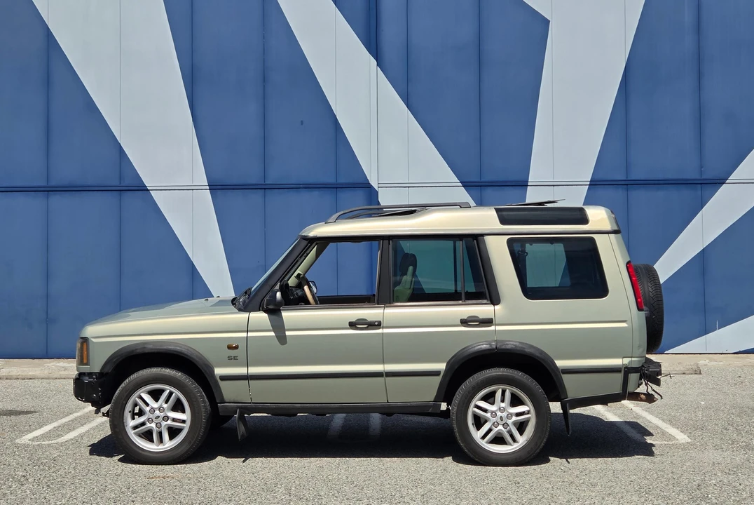 2003 Land Rover Discovery 2nd Gen - Image 9 of 31