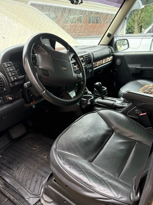 2003 Land Rover Discovery 2nd Gen - Image 10 of 19