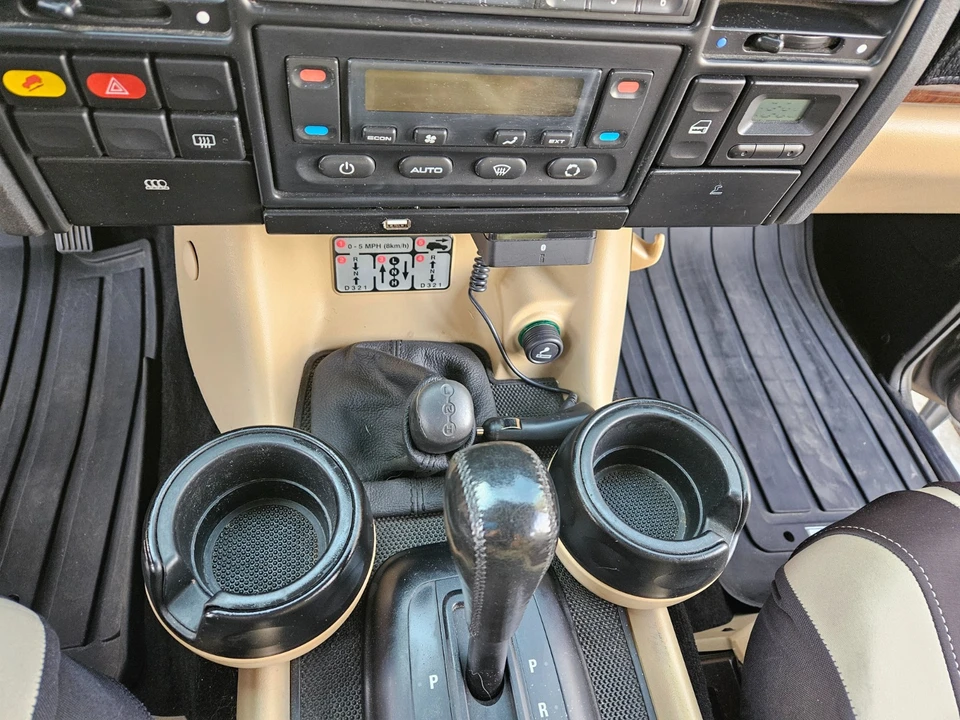 2003 Land Rover Discovery 2nd Gen - Image 17 of 21
