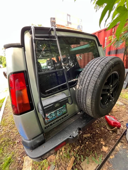 2003 Land Rover Discovery 2nd Gen - Image 3 of 10