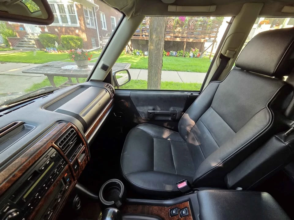 2003 Land Rover Discovery 2nd Gen - Image 9 of 17