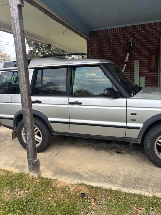 2003 Land Rover Discovery 2nd Gen - Image 3 of 10
