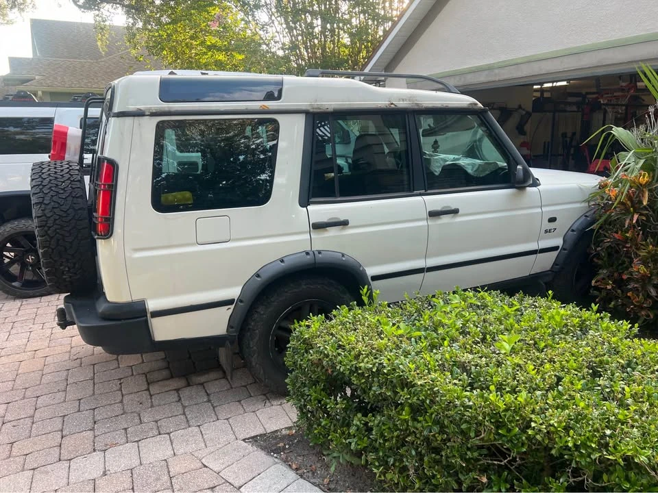 2003 Land Rover Discovery 2nd Gen - Image 4 of 17