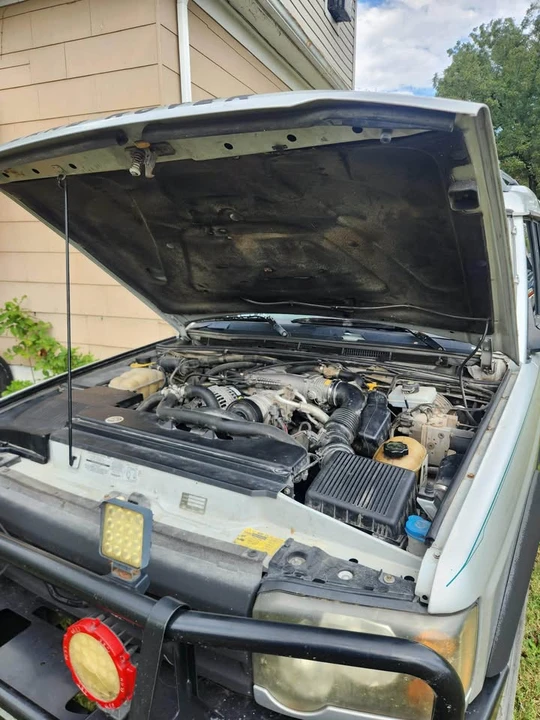 2003 Land Rover Discovery 2nd Gen - Image 5 of 8