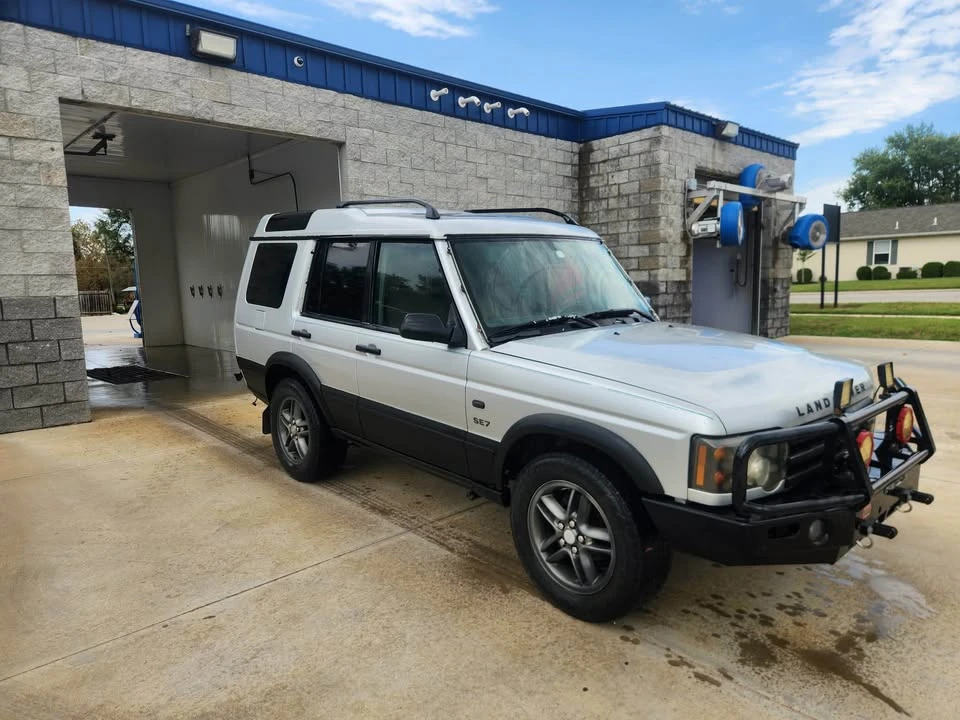 2003 Land Rover Discovery 2nd Gen - Image 3 of 8