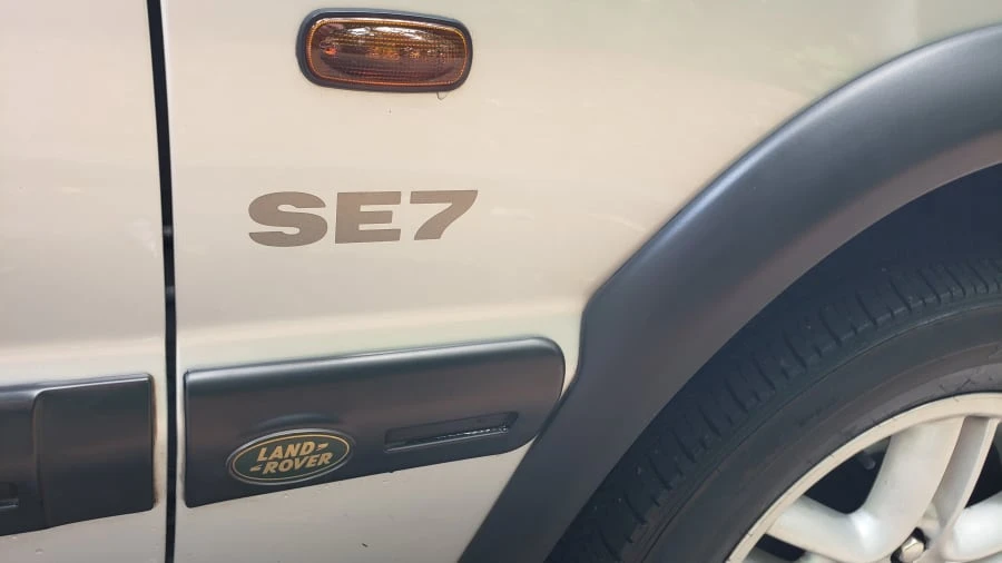 2003 Land Rover Discovery 2nd Gen - Image 10 of 17