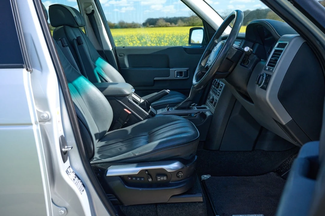 2003 Land Rover Range Rover L322 - Image 19 of 30
