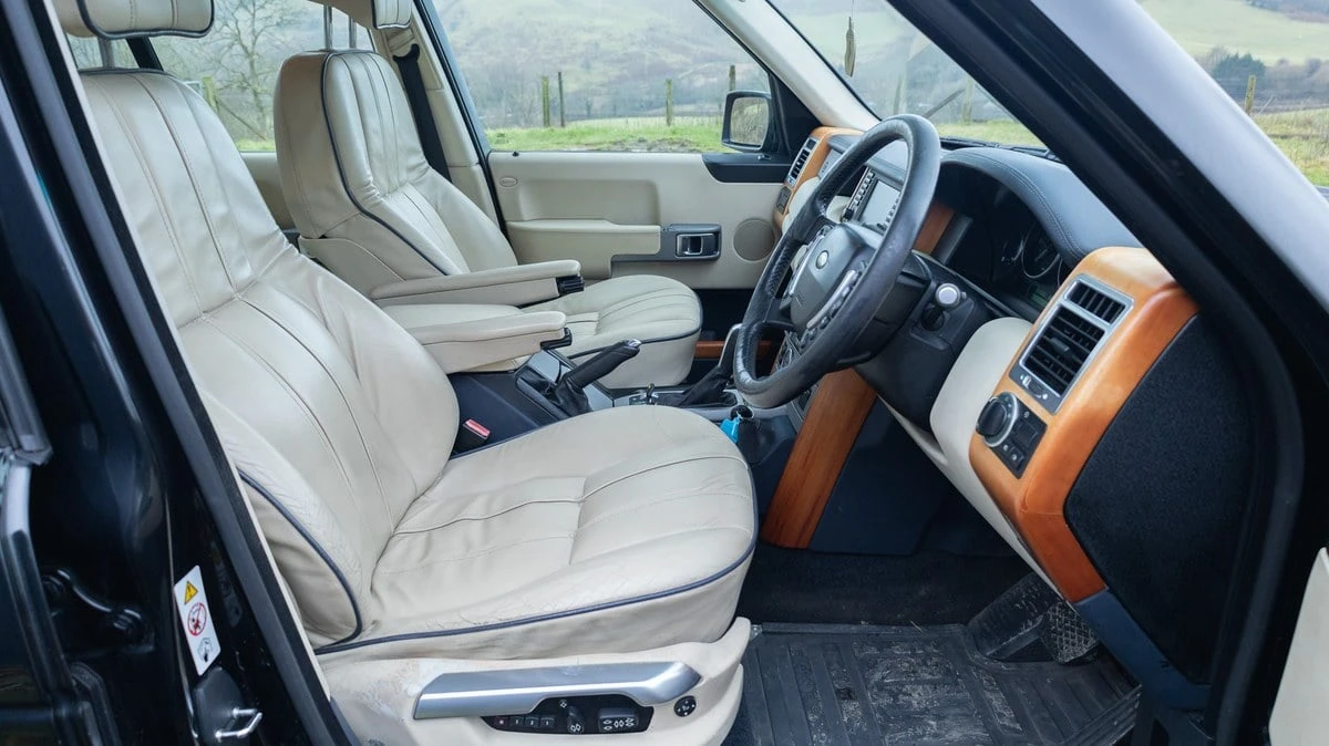 2003 Land Rover Range Rover L322 - Image 19 of 30