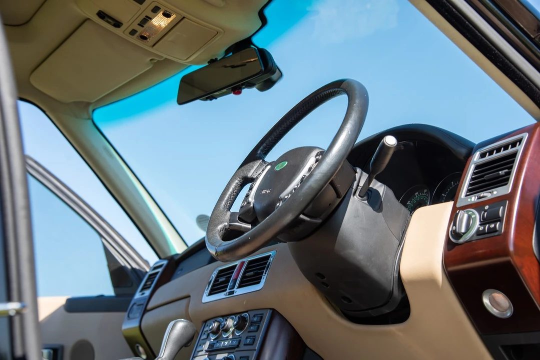 2002 Land Rover Range Rover L322 - Image 22 of 30