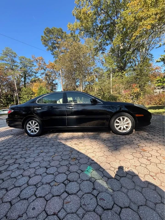 2003 Lexus ES 4th Gen - Image 7 of 11