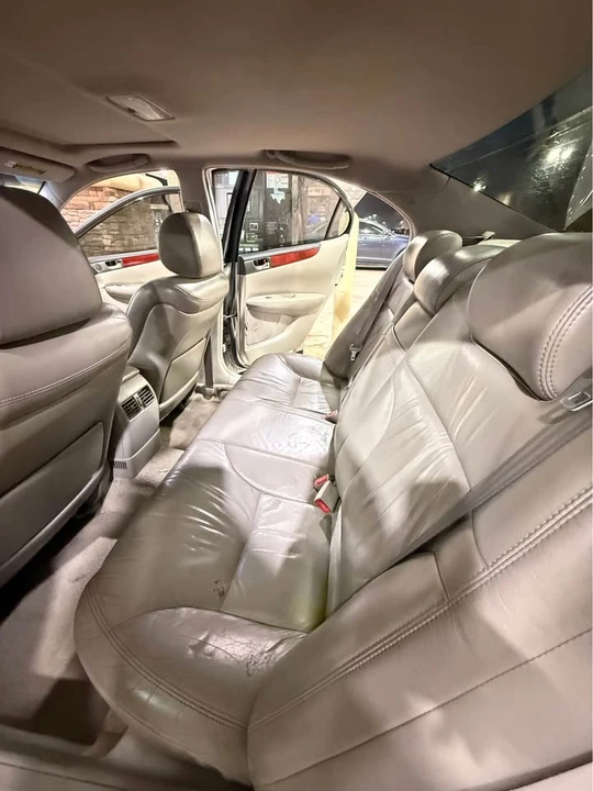 2003 Lexus ES 3rd Gen - Image 7 of 10