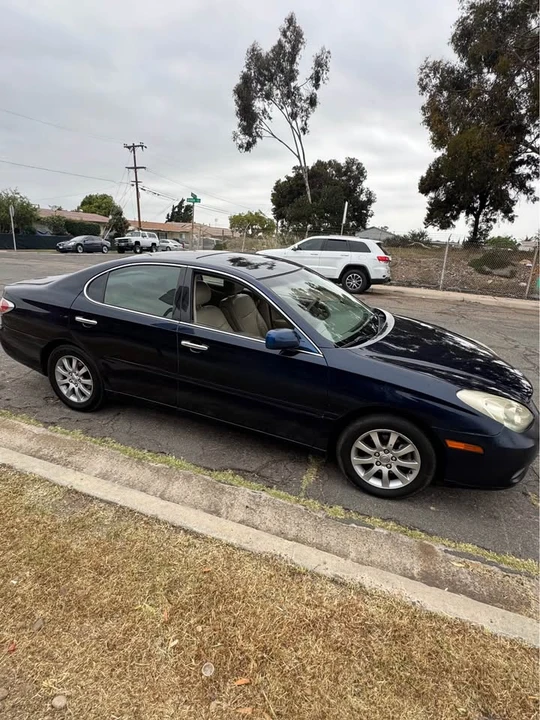 2003 Lexus ES 4th Gen - Image 6 of 10
