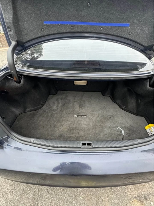 2003 Lexus ES 4th Gen - Image 9 of 10