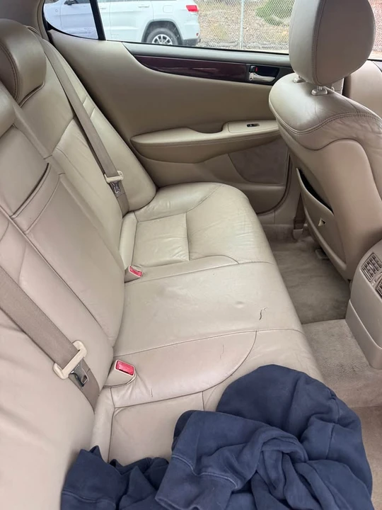 2003 Lexus ES 4th Gen - Image 8 of 10