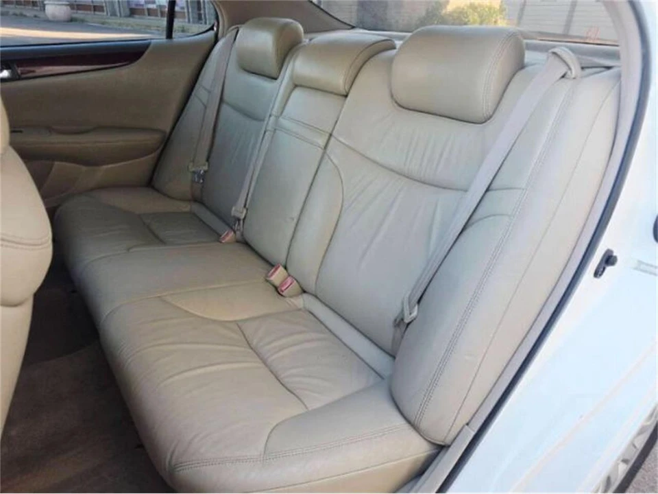 2003 Lexus ES 4th Gen - Image 15 of 20