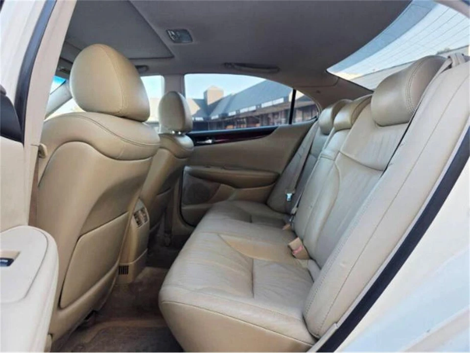 2003 Lexus ES 4th Gen - Image 16 of 20