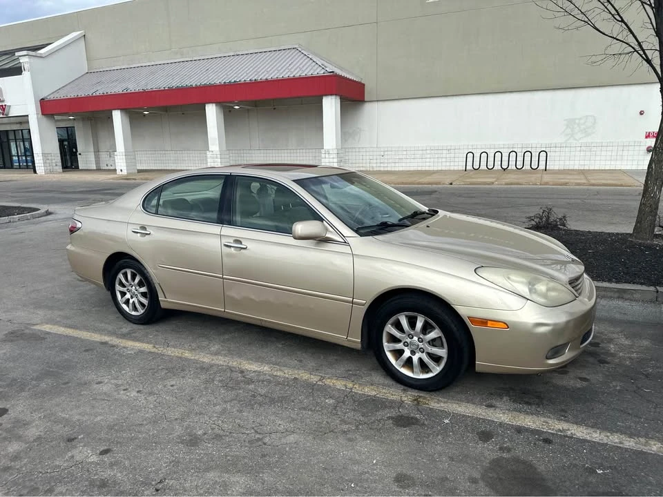 2003 Lexus ES 4th Gen - Image 3 of 5