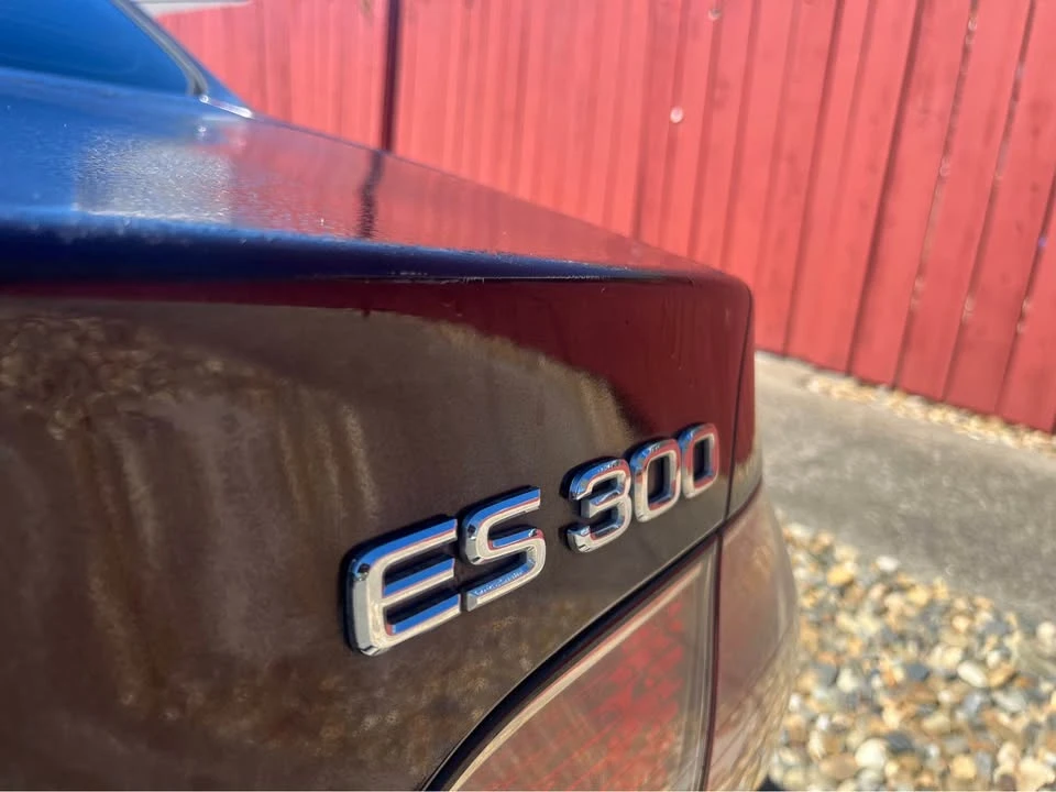 2003 Lexus ES 4th Gen - Image 6 of 6