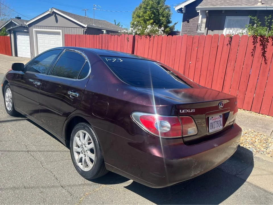 2003 Lexus ES 4th Gen - Image 5 of 6